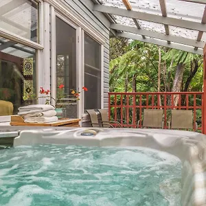Holiday home Hale Nahele