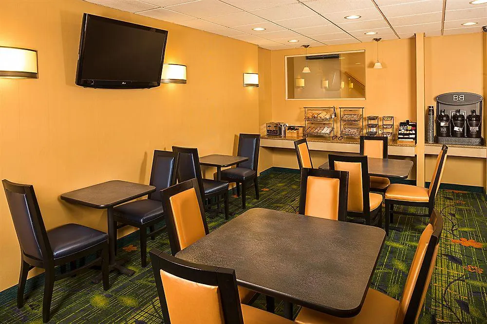 *** Hotel Fairfield Inn By Marriott New York Laguardia Airport/Flushing United States