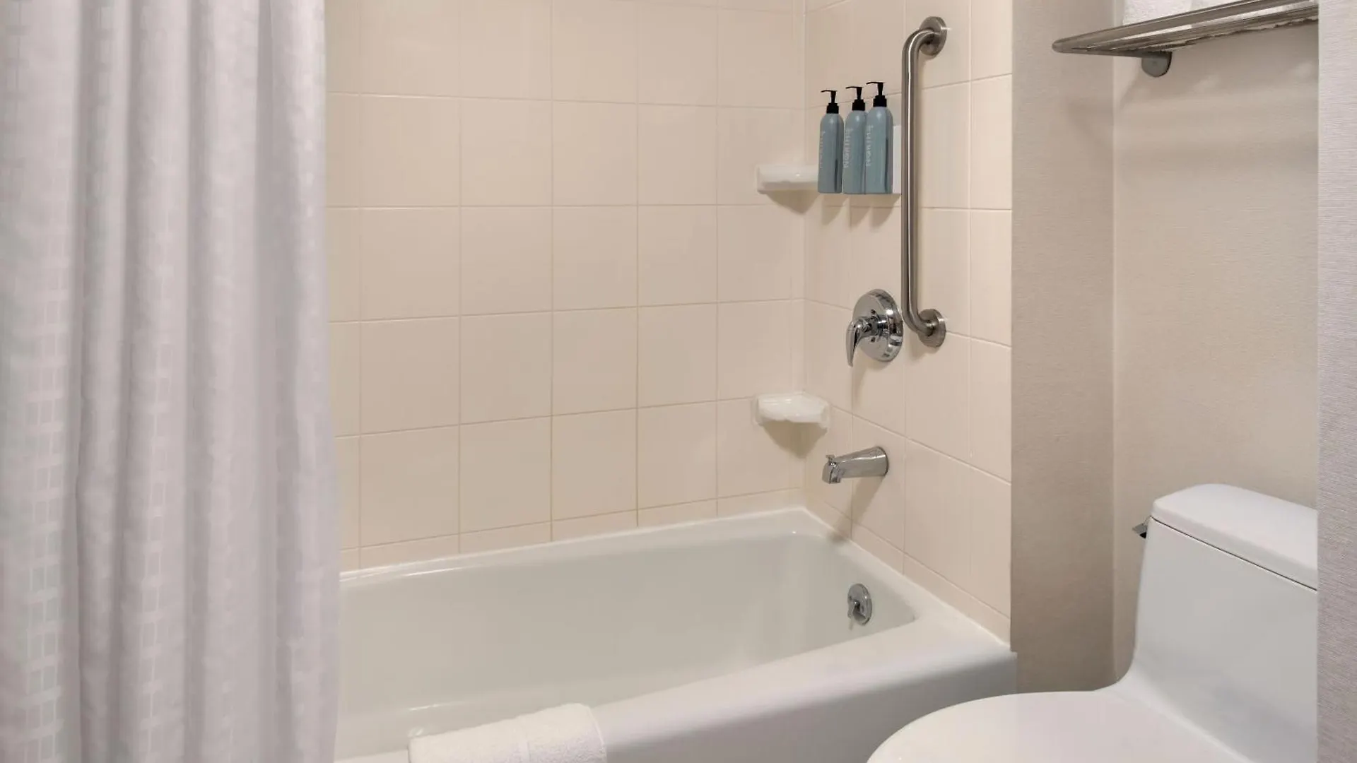 *** Hotel Fairfield Inn By Marriott New York Laguardia Airport/Flushing United States